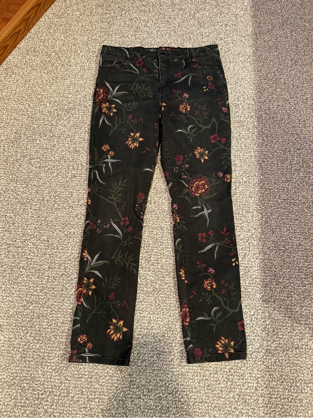 Bandolino Black Floral Amy Stretch Jeans